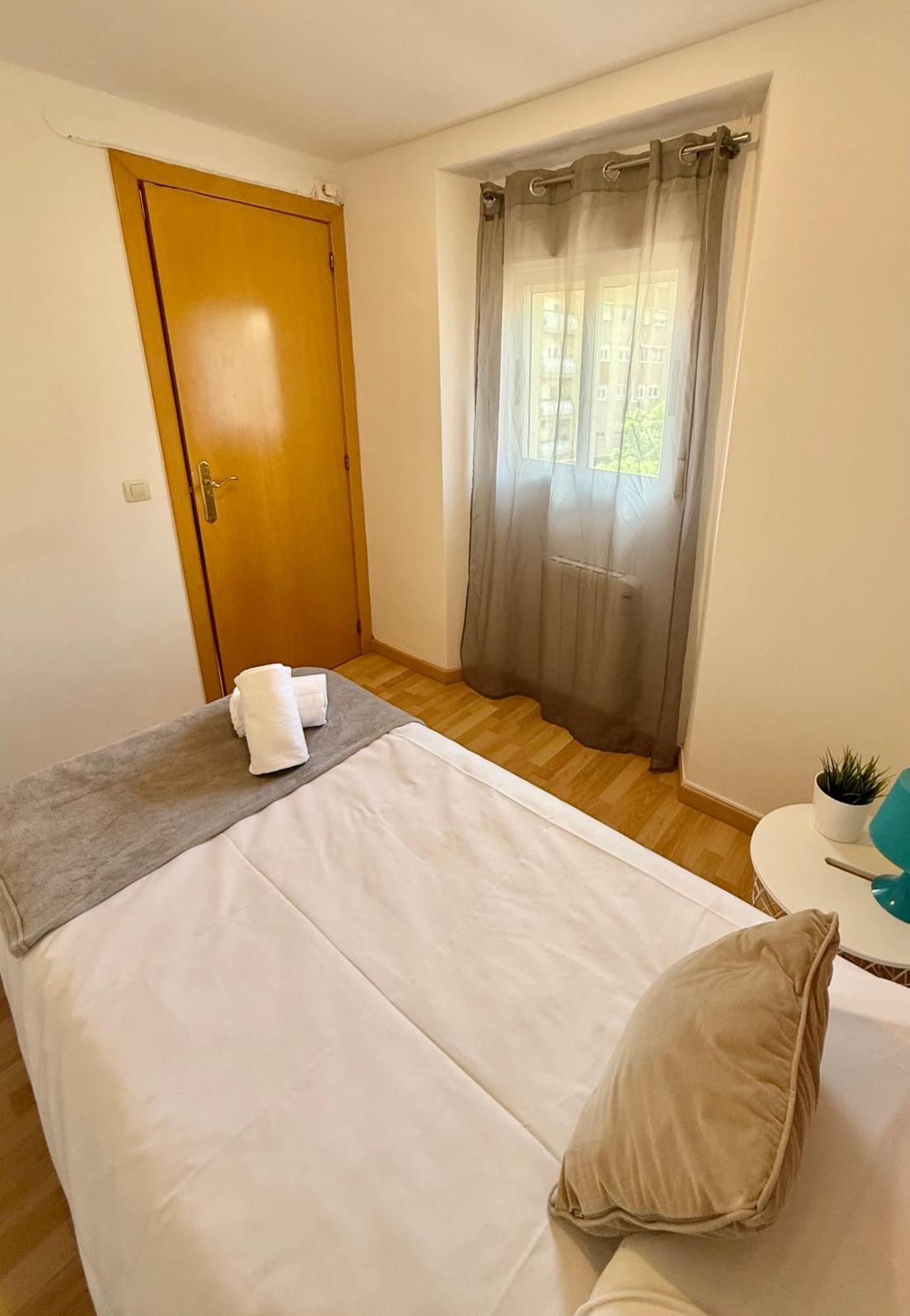 Apartamento Ramon Pignatelli Zaragoza Exterior foto